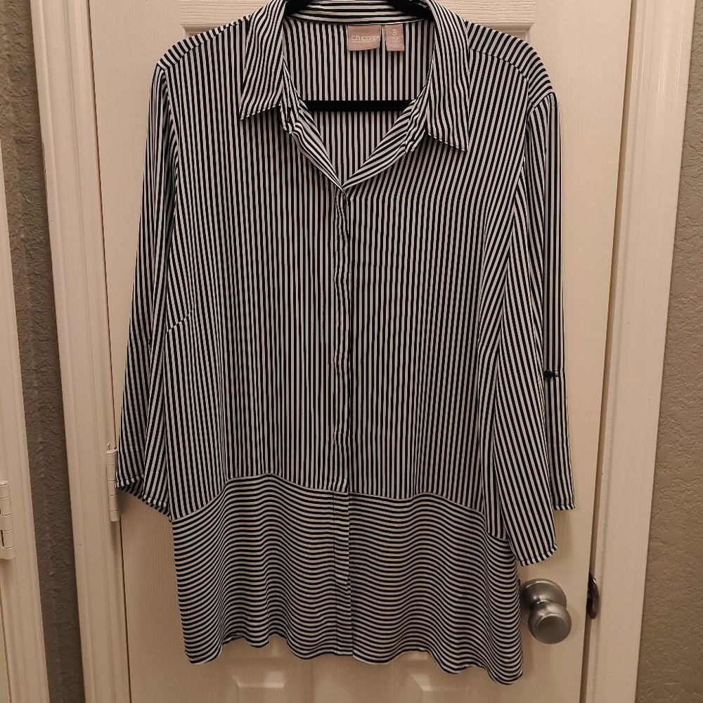 Chico's Women's White and Navy Blue Stripes Blouse Size 3 = L